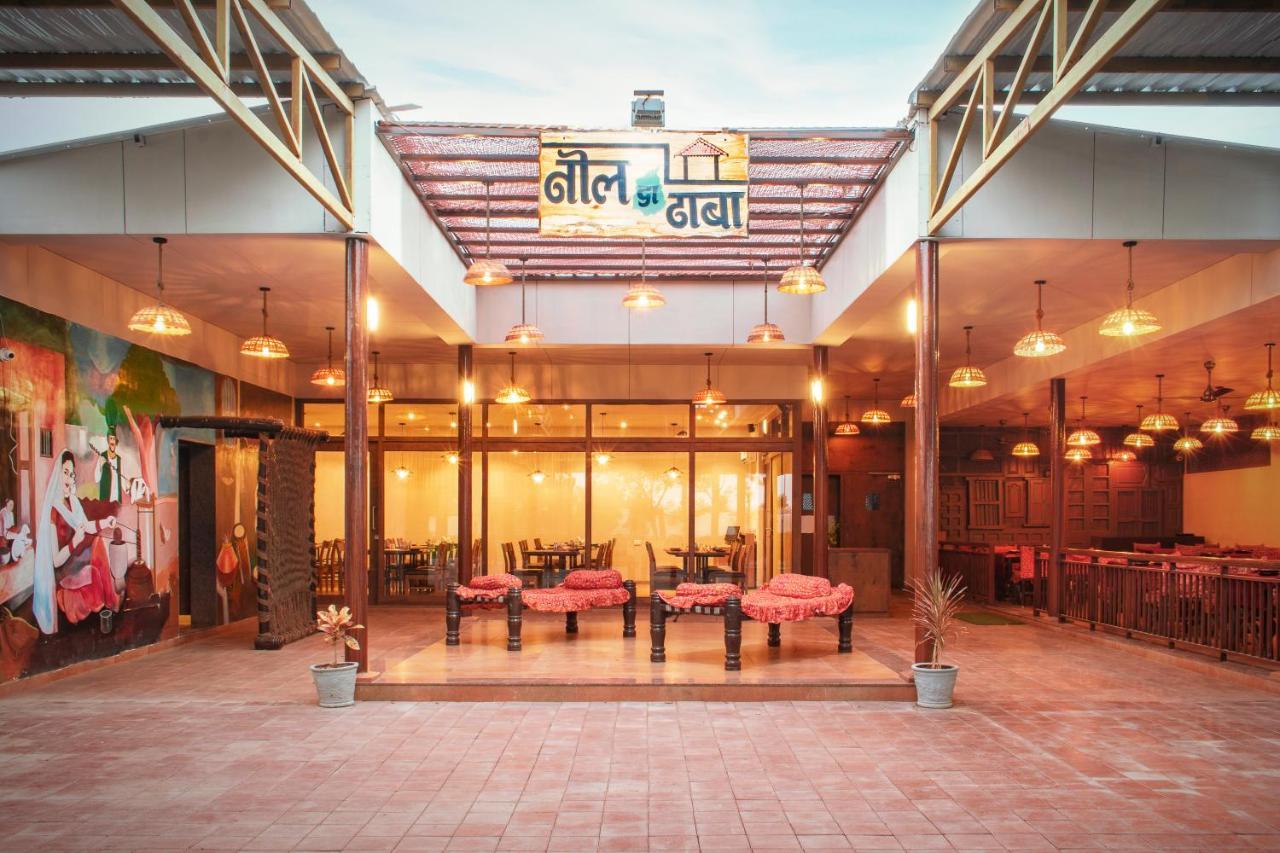 Siara Styles Rajkot Hotel Exterior photo